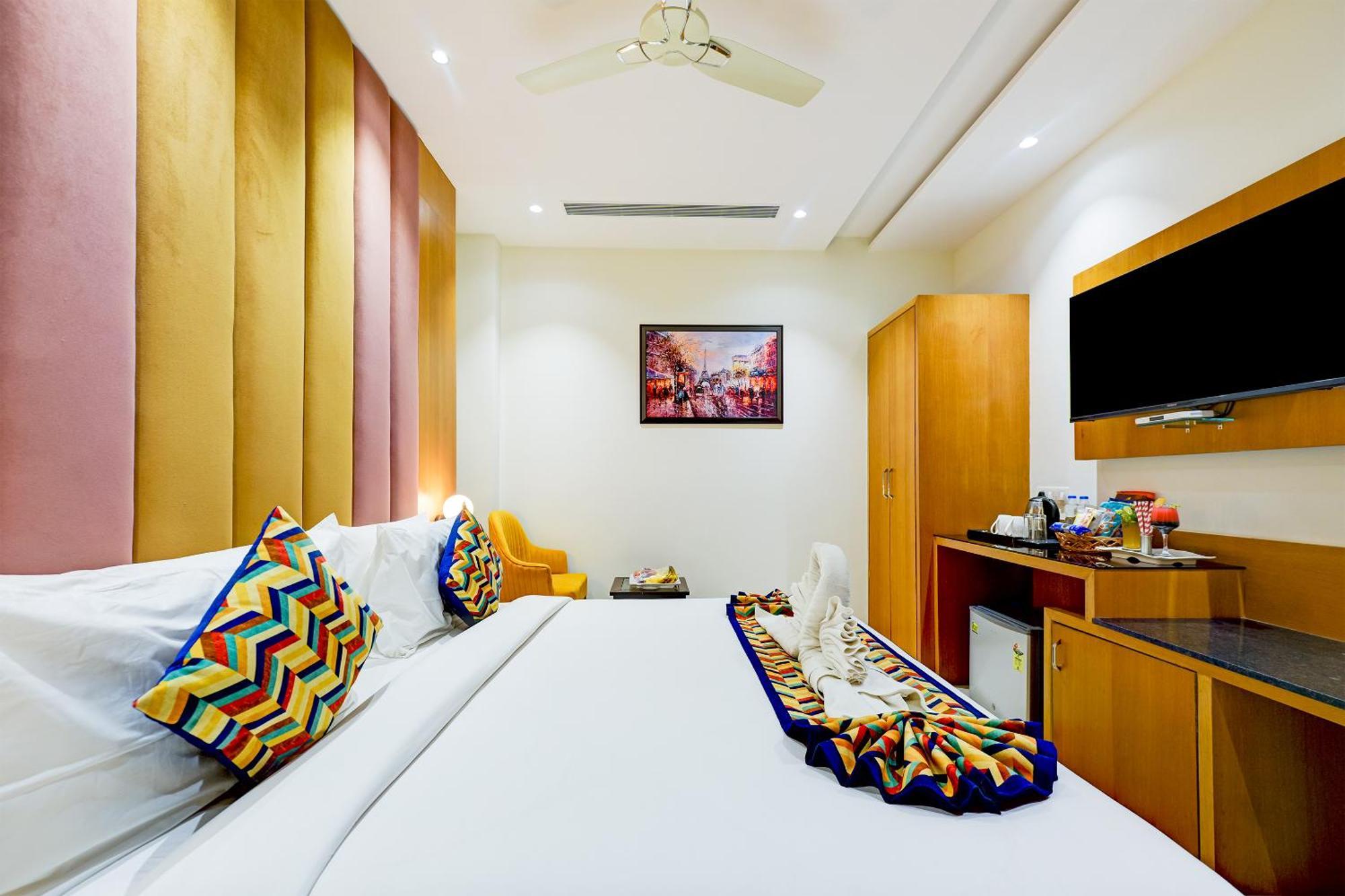 אמריצר Classio Royale By Io Hotels Near Golden Temple מראה חיצוני תמונה