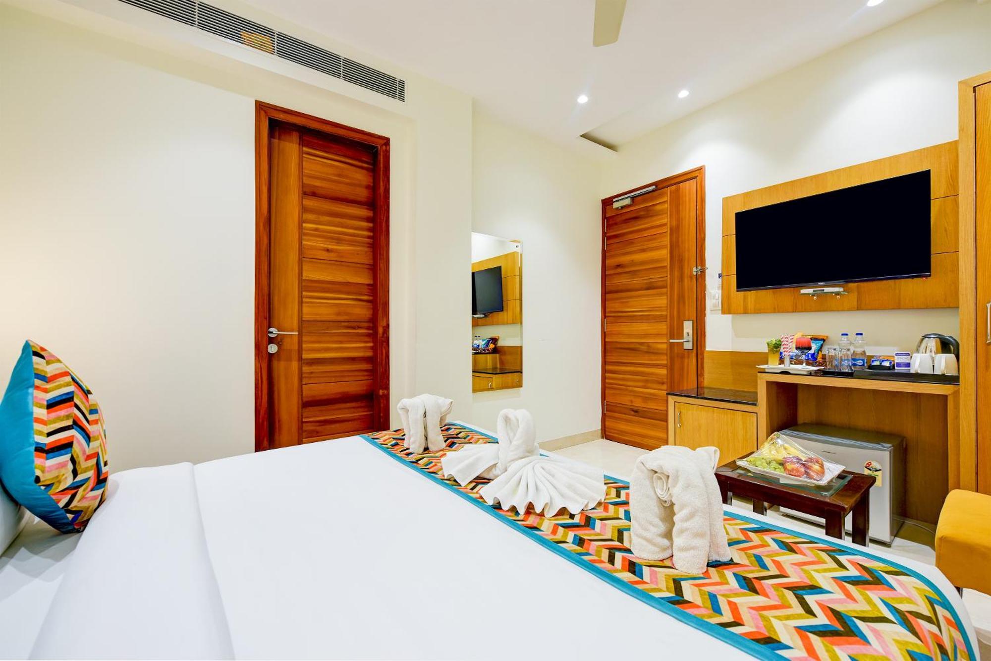 אמריצר Classio Royale By Io Hotels Near Golden Temple מראה חיצוני תמונה