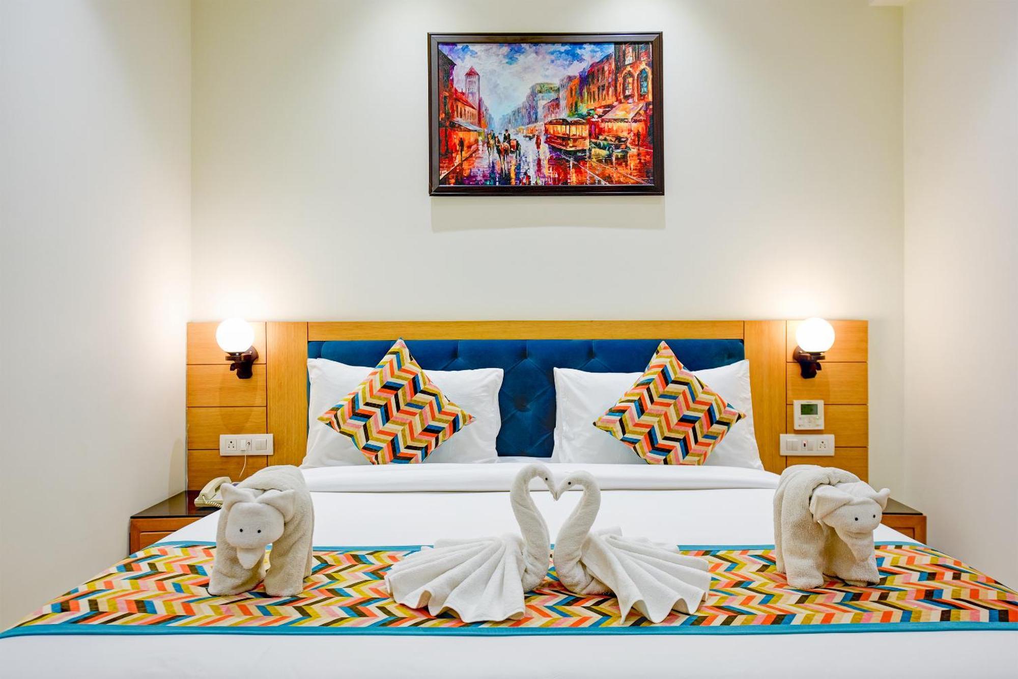 אמריצר Classio Royale By Io Hotels Near Golden Temple מראה חיצוני תמונה